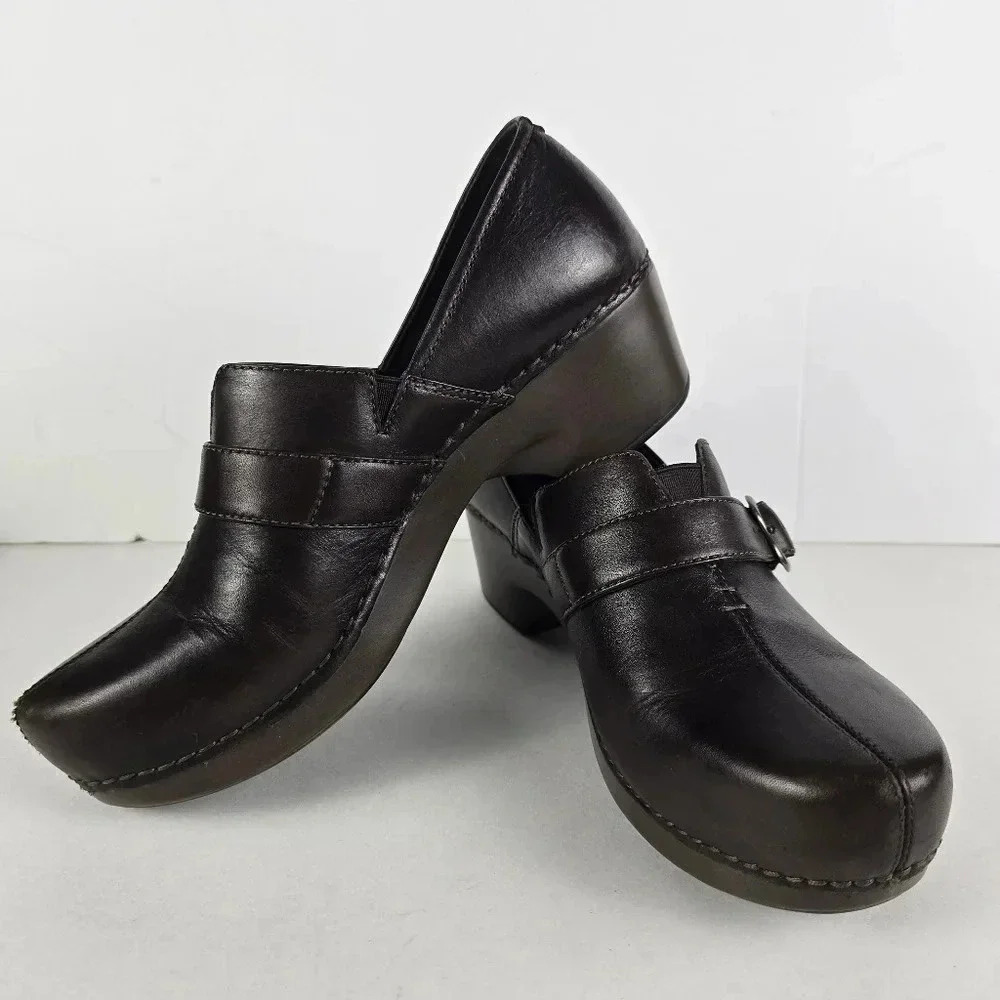 Dansko Women's Tamara shoes in Burnished Brown size 40